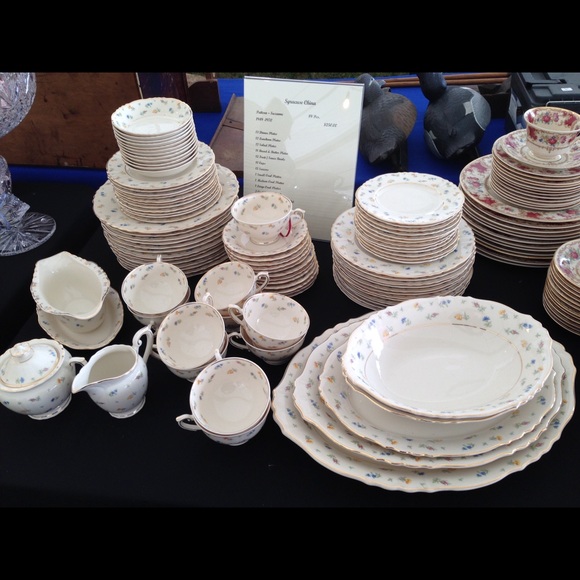 Meet your Posher, Karen - Picture 3 of 5